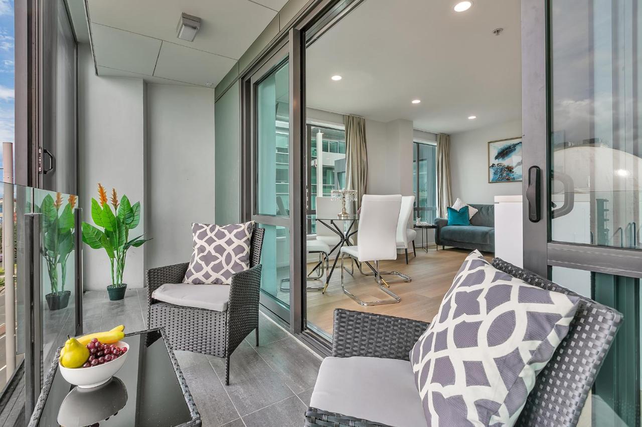 Your Renovated Retreat + Cp โอ๊คแลนด์ ภายนอก รูปภาพ